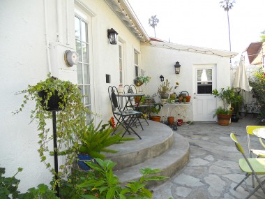 Extremely private and adorable backyard. 4081 Larchwood Pl., Riverside