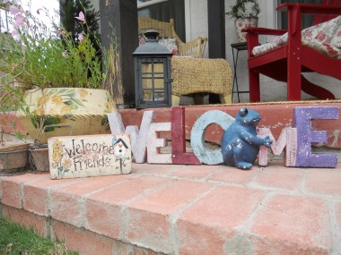 WELCOME to one of the cutest homes in the historic "Wood Streets" neighborhood! 4081 Larchwood Pl., Riverside
