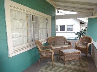 Awesome front porch with large front window and ample space for furniture. 