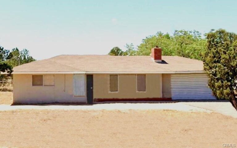 9000 7th Avenue, Hesperia, CA 92345