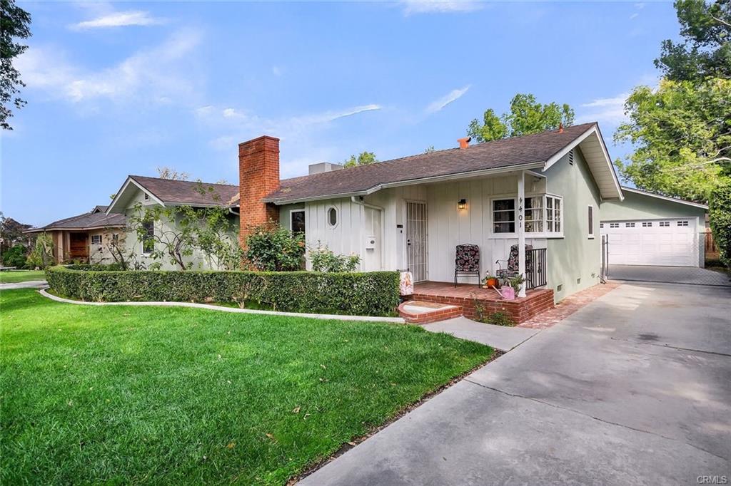 4401 Maplewood Pl, Riverside CA 92506 -- 2 bedrooms, 2 bathrooms, approx 1300 sq ft with gated parking and potential RV parking in driveway.