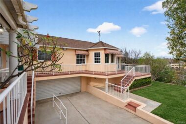 Driveway to 2-car garage