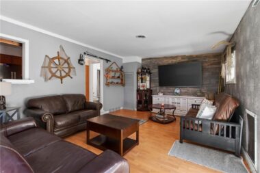 Alternate view of family room.